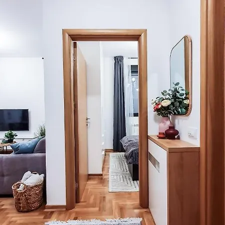Apartment Zeba