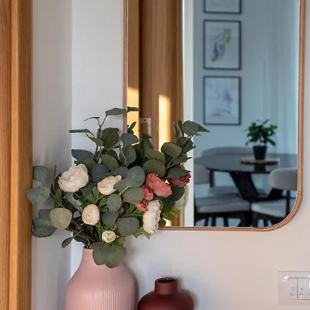 Zeba Apartment