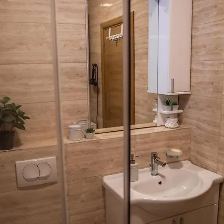 Zeba Apartment