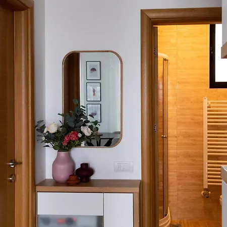 Zeba Apartment *