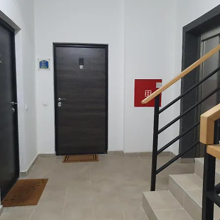 Zeba Apartment *